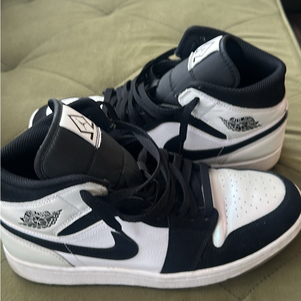 Nike Black and White High-Top Sneakers